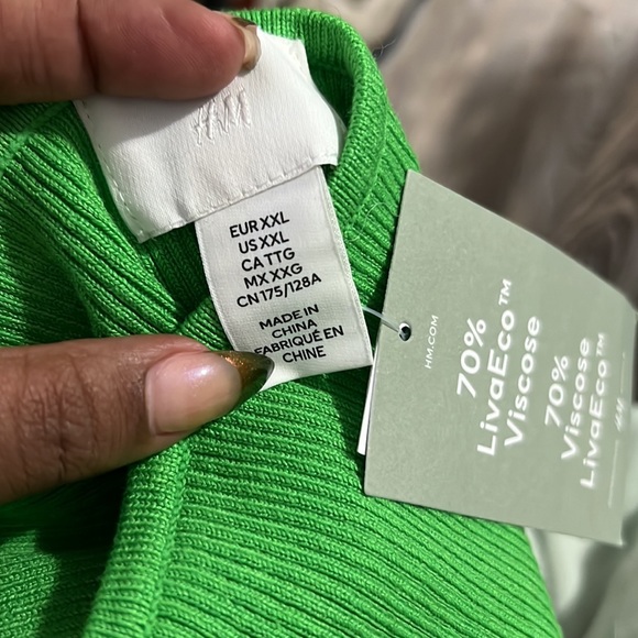 0500 NWT H&M Tie-front Bralette in green sz XXL - Picture 5 of 5